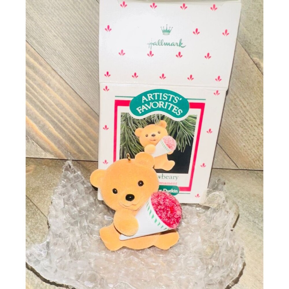 1988 Hallmark Artists' Favorites "Very Strawberry" Teddy Bear Ornament Dutkin